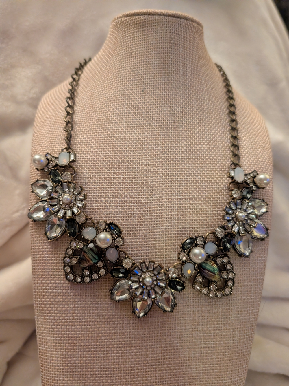 J. Crew Vintage Crystal Clusters Floral Rhinestone Statement Bib Necklace Y2k